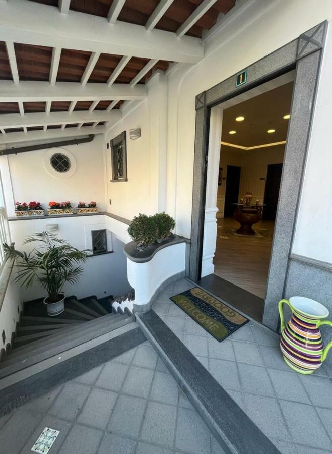 B&B Green Oasis Помпей Екстериор снимка